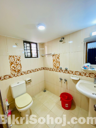 Furnished 3-Bedroom Apartment Rent in Bashundhara R/A